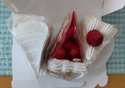 今日はひな祭り...