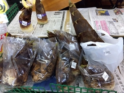 入口付近にはタ...