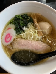 平日の昼どきに...