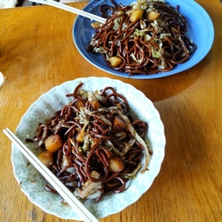 頼んだのは並盛...