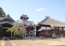 真岡市にある長...