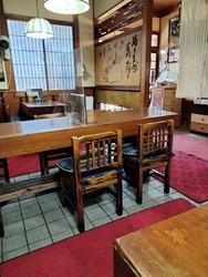 入口のホワイト...