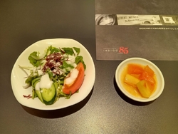 お昼を食べに行...