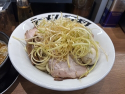 ラーメンギタギ...