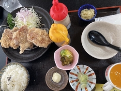 ランチに行って...