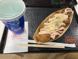 本日もたこ焼き...