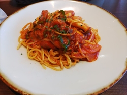 ナポリタンと抹...