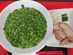 何を注文しよう...