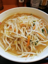 お昼ご飯に麺類...