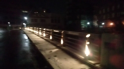夜は、ライトア...