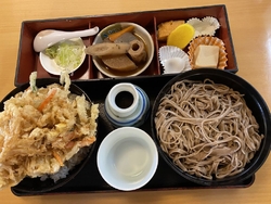 2人でランチ訪...