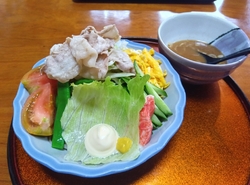美味しい蕎麦を...