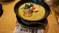 前回食べて、と...