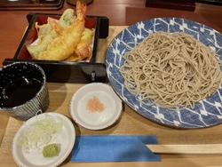 アウトレットの...