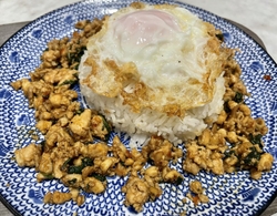 久々の訪問です...