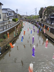 栃木市の街に来...