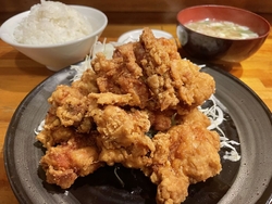 久々の訪問です...