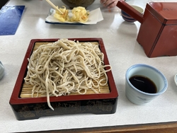 人気店、地元の...