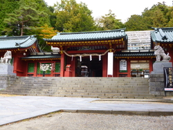 中禅寺湖の脇に...