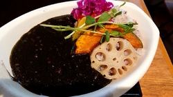 揚げピザは食べ...