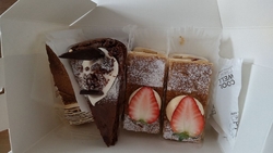 母の日にケーキ...
