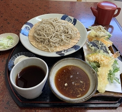 土曜日の昼どき...