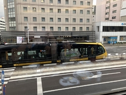 祝日でお仕事で...