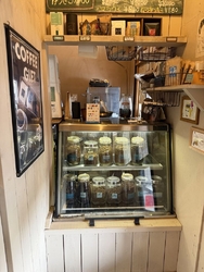 小さなお店です...