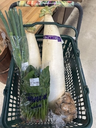 お正月用の野菜...