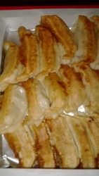 焼餃子を手土産...