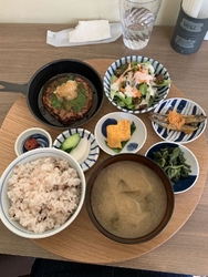 メイン通りから...