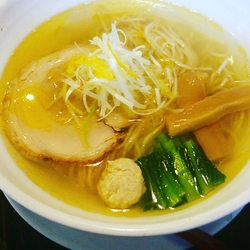 鶏だし塩らーめ...