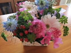 お祝いでお花の...