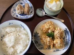 子ども連れで２...