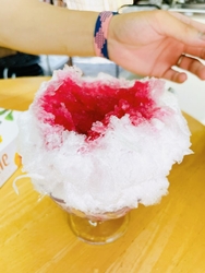 おやつにかき氷...