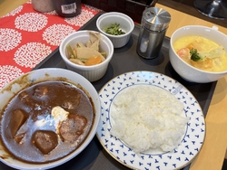 休日出勤の土曜...