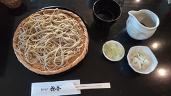 11:30開店...