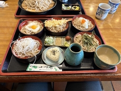平日ランチ訪問...