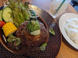 ランチメニュー...