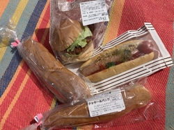 10時に来店で...