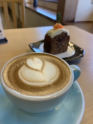 カフェラテとキ...