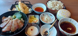 初めて食べに来...