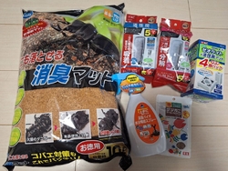 ザリガニの餌を...