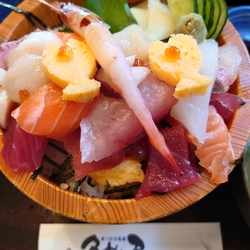 ごはんとみそ汁...
