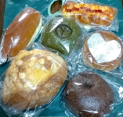近くまで来ると...