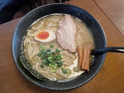 注文は券売機で...