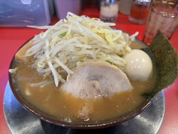 定期通院の後に...