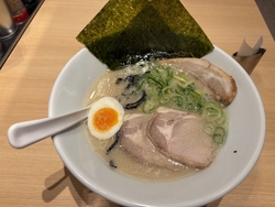 初訪問です。口...