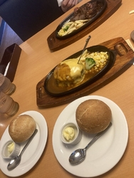 現場の近くのお...