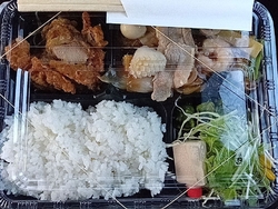 持ち帰りのお弁...